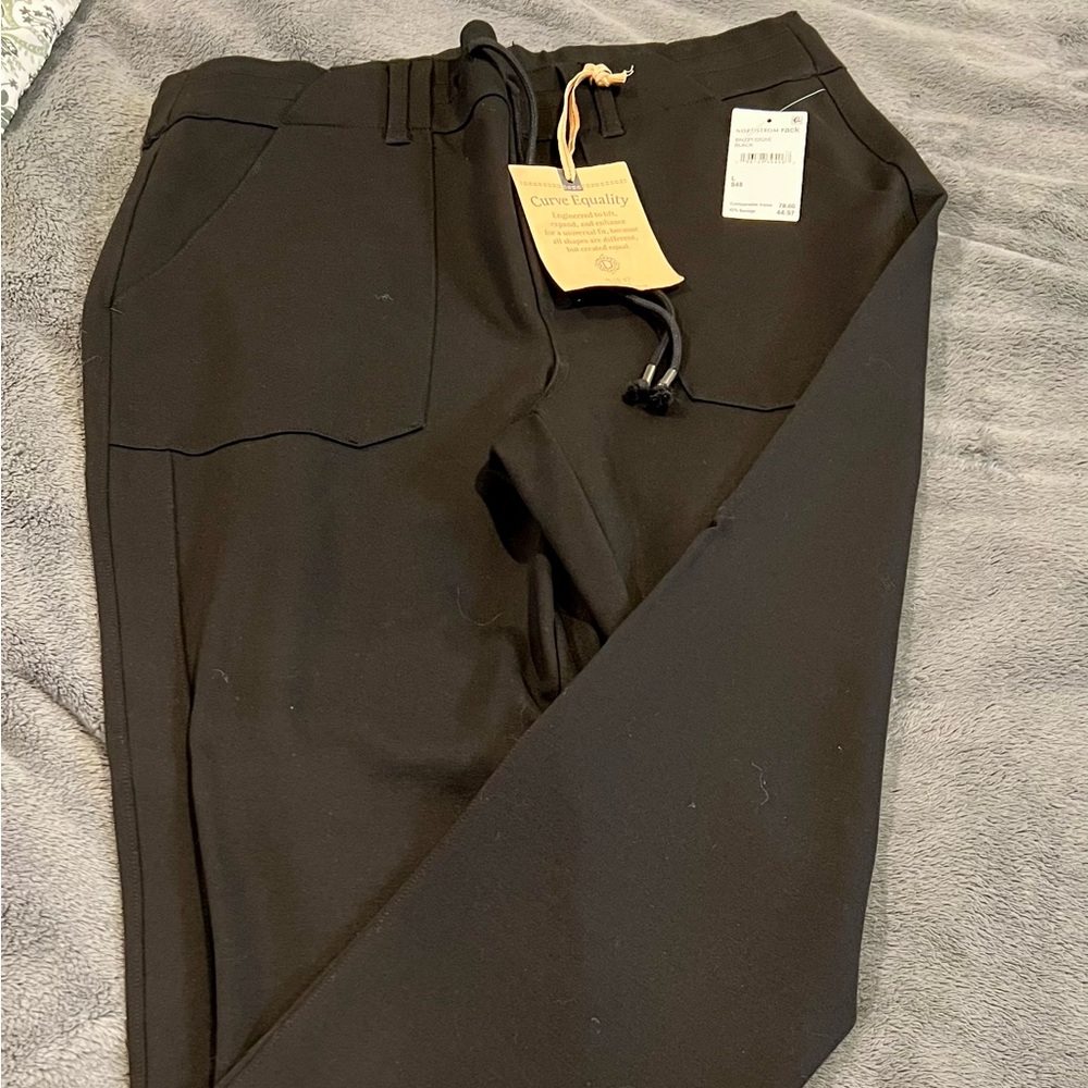 Democracy Women's Black Straight Leg Pants